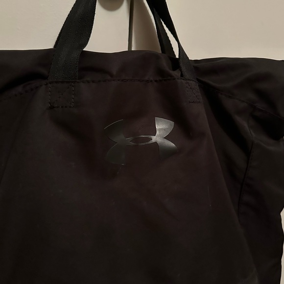 Under Armor Backpack - Picture 4 of 11